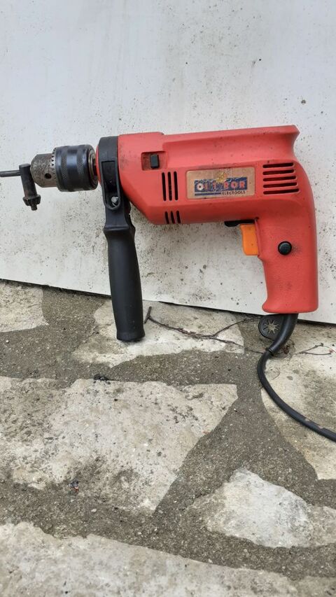 Per�euse  15 Roanne (42)