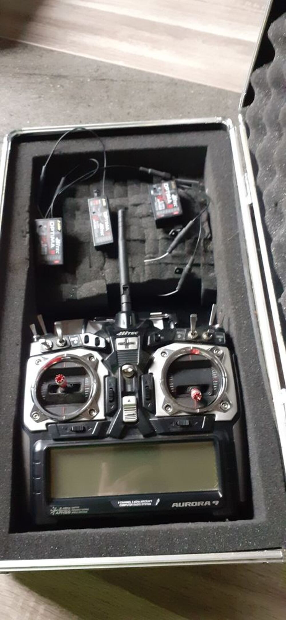 radio HITEC AURORA 9 Sports