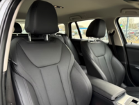 S&eacute;rie 3 Touring 320e 204 ch BVA8 Lounge (9 CV) 2022 occasion 59000 Lille
