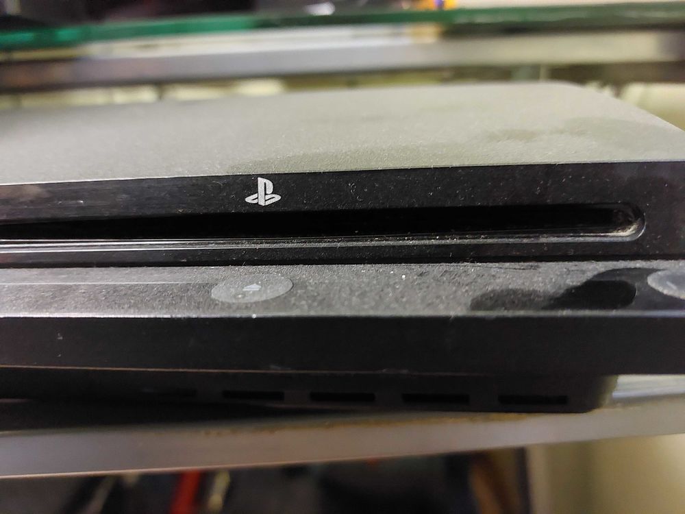PS 3+ volant course Consoles et jeux vidéos