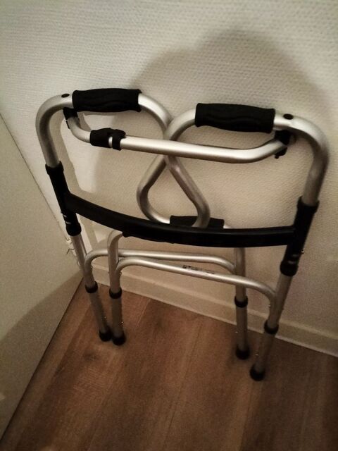 D�ambulateur pliant 30 Albi (81)