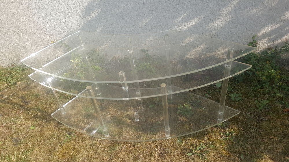 Meuble Hifi/TV en plexiglas Meubles