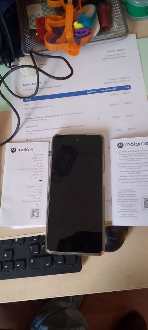 téléphone portable MOTOROLA  TIPE MOTO e  50 Écouflant (49)