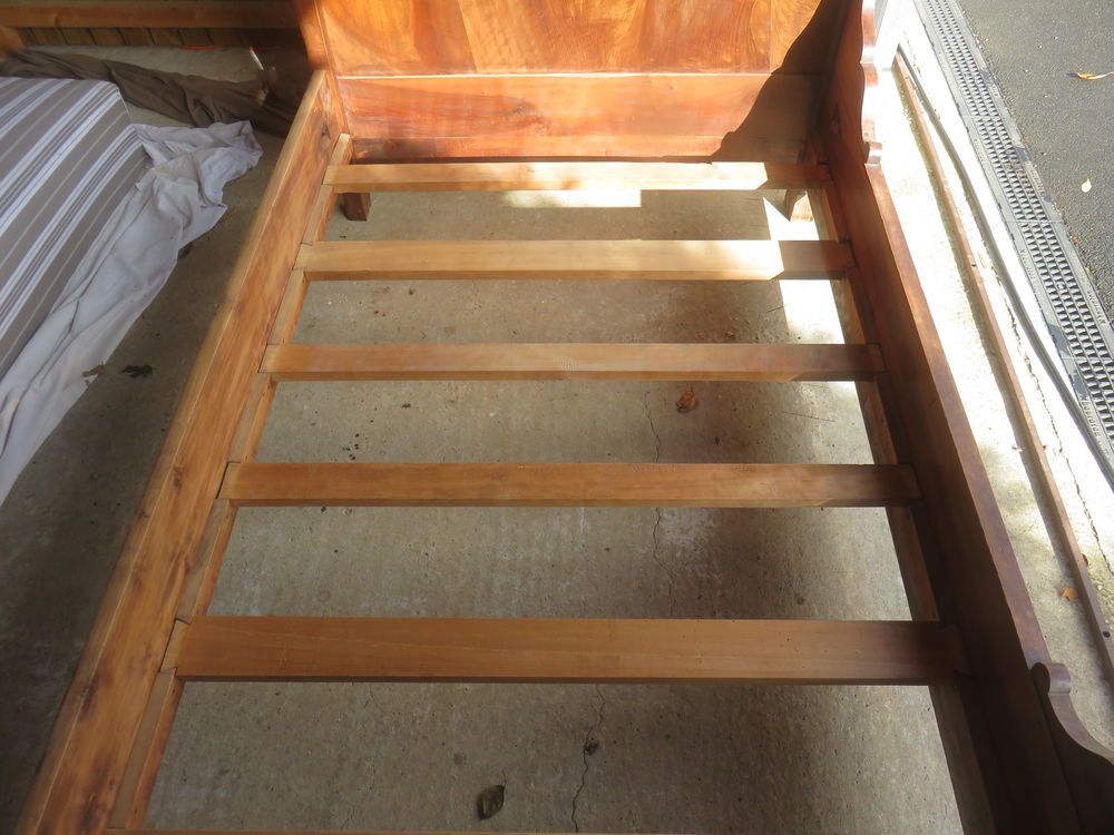 Lits &agrave; rouleaux (anciens lits) Meubles