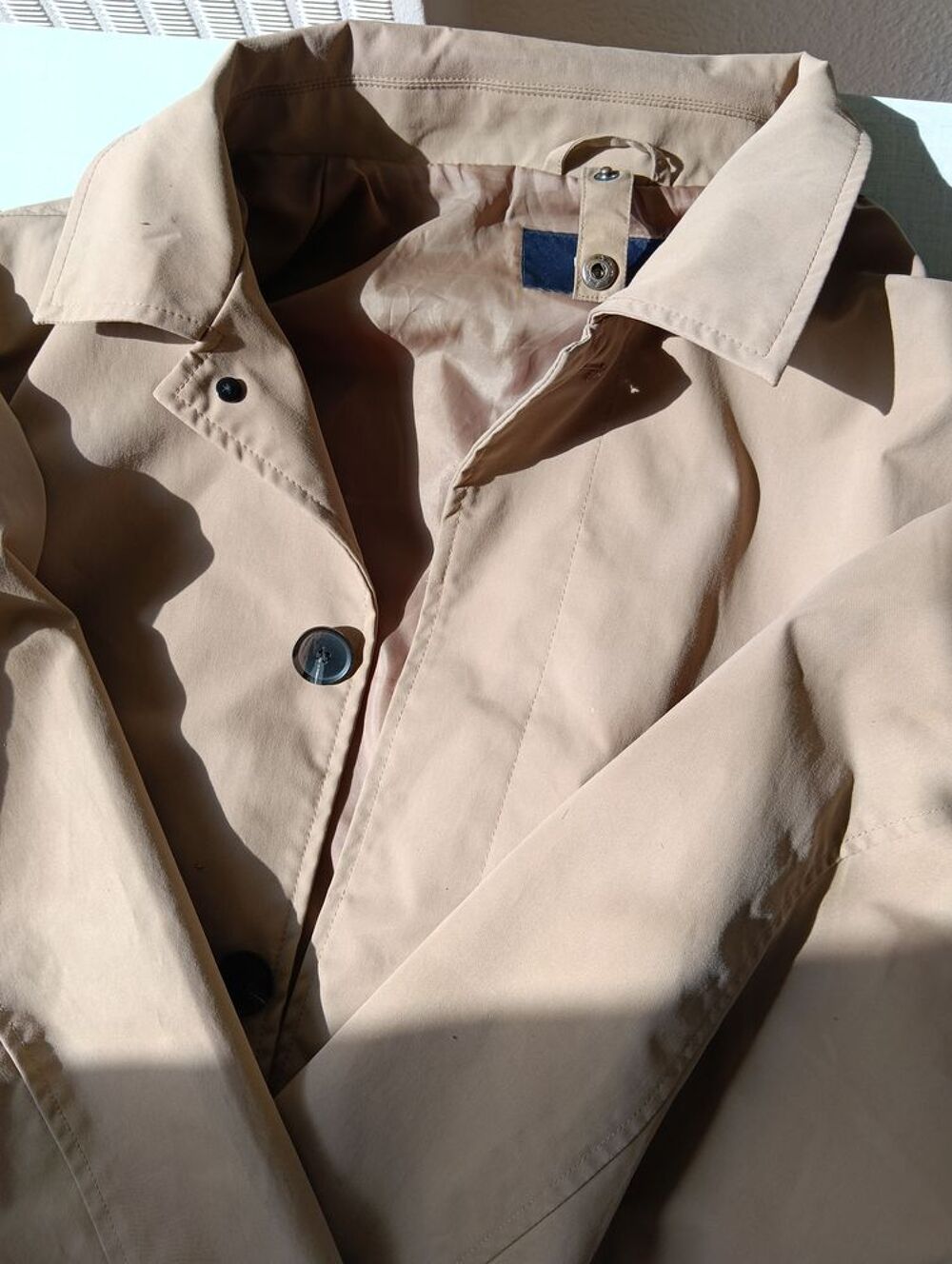 Parqua marron casiment neuf marque Kiabi taille XXL. Vêtements