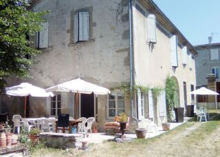  Maison � louer 10 pi�ces 300 m�