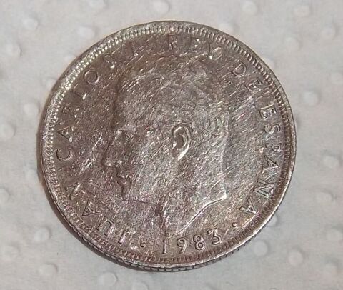 1 pi�ce de 25 ptas 1983 1 Colombier-Fontaine (25)