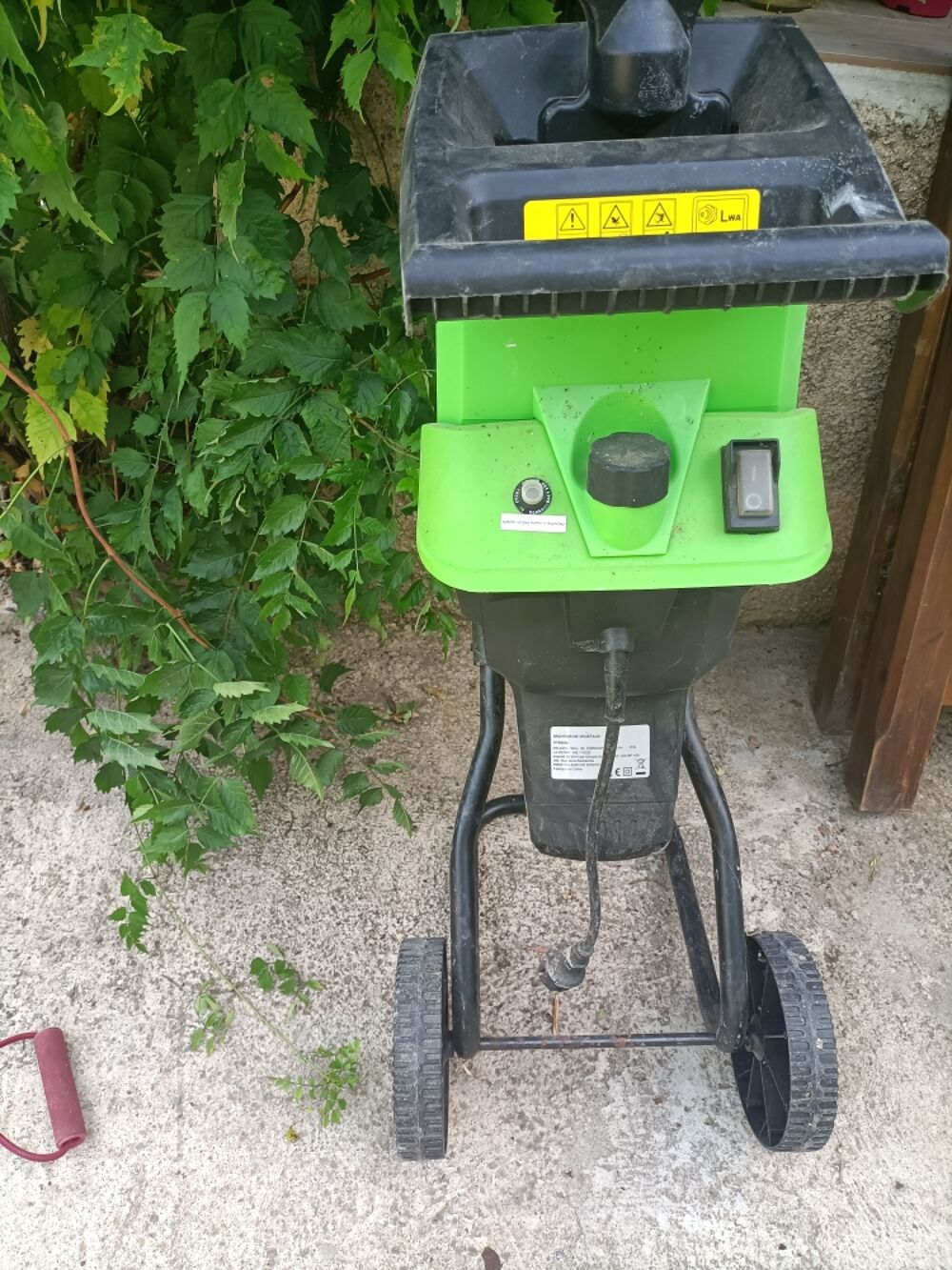 broyeur &agrave; feuilles Bricolage