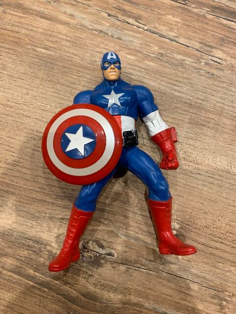 Jouet figurine Marvel avengers  Captain america  6 Saleilles (66)
