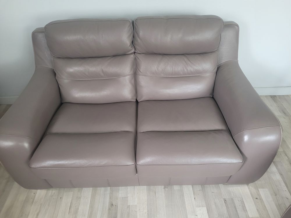 ENSEMBLE SALON CUIR "SALONS CENTER" Meubles