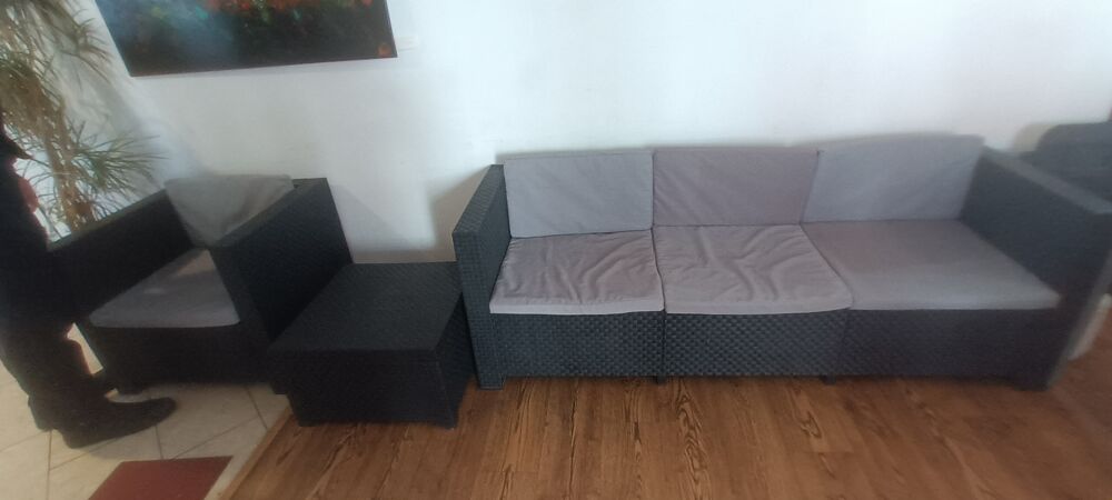 Ensemble banquette, fauteuil, table pour jardin ou terrasse Jardin