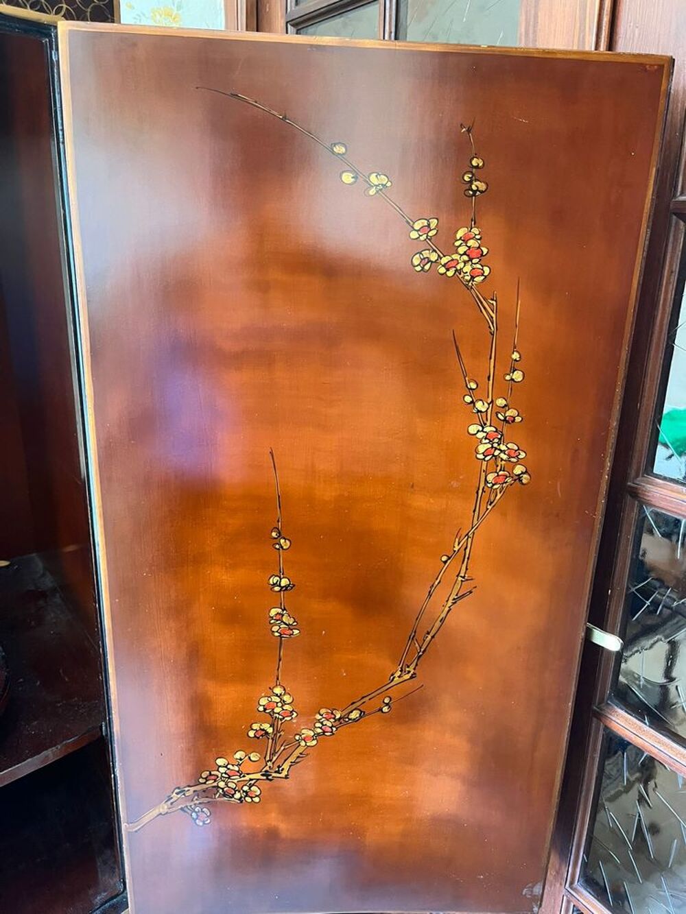 Meuble TV asiatique laqu&eacute; ? d&eacute;cor floral et oiseaux Meubles