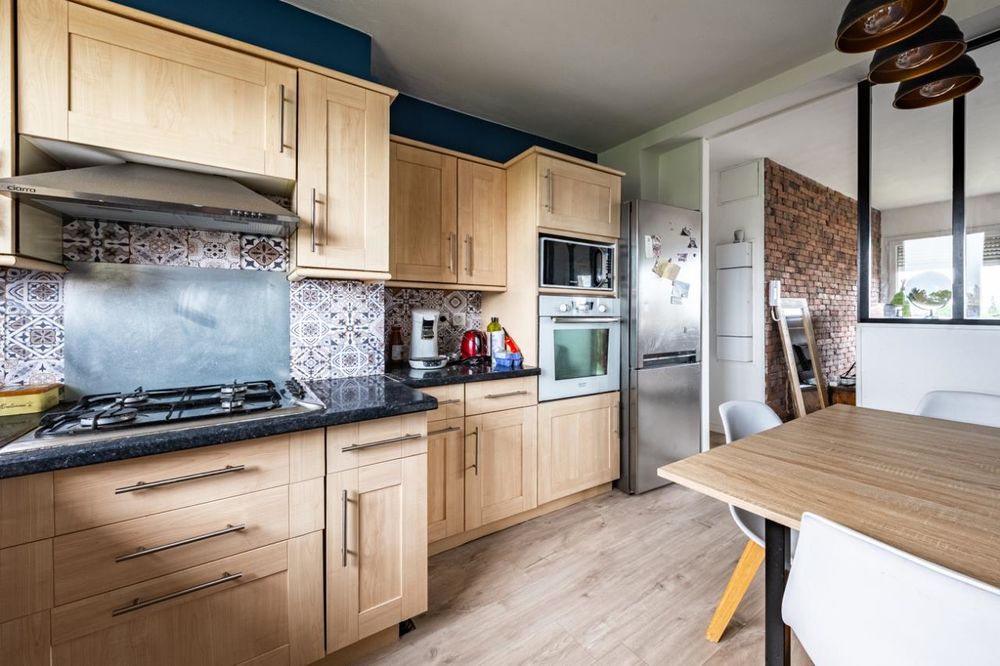 vente Appartement - 5 pièce(s) - 70 m² Dijon (21000)