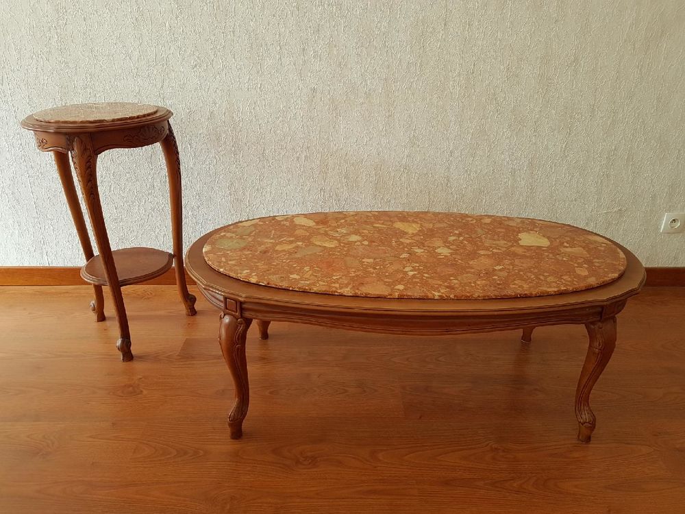 TABLE DE SALON ET GUERIDON Meubles
