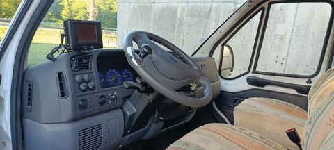 EURA MOBIL Camping car 2000 occasion Rennes 35000