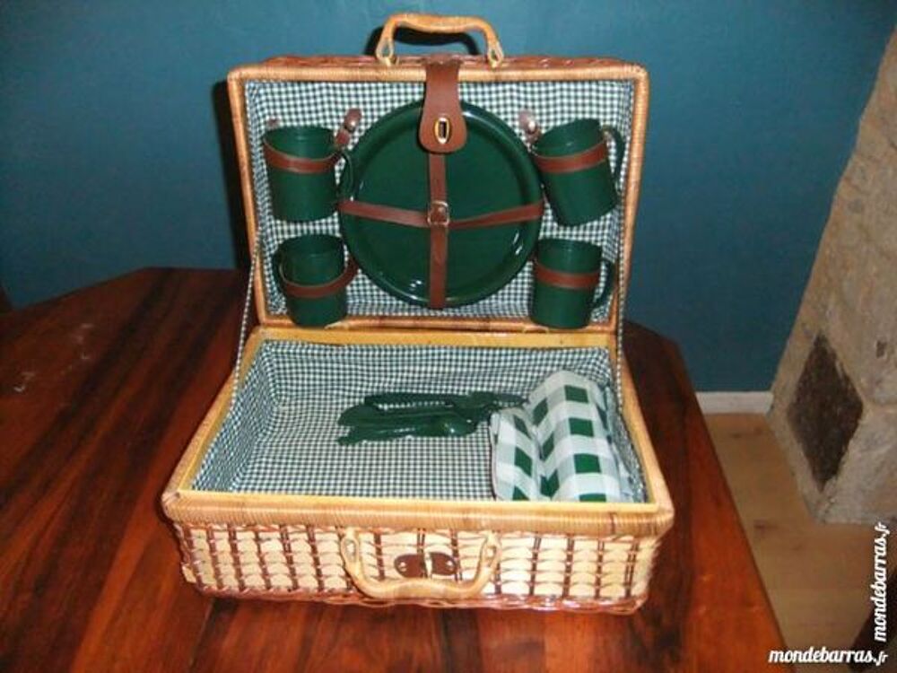 Malle Panier pique nique osier Cuisine