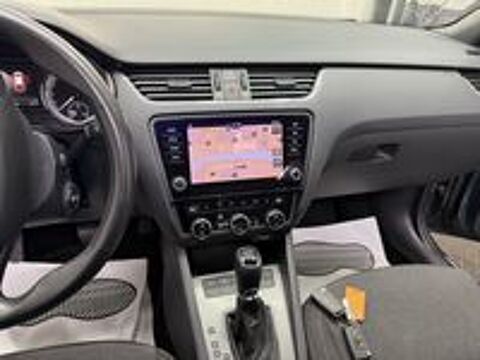 Octavia Combi 2.0 TDI 150 ch SCR FAP DSG7 Edition 2019 occasion 69120 Vaulx-en-Velin