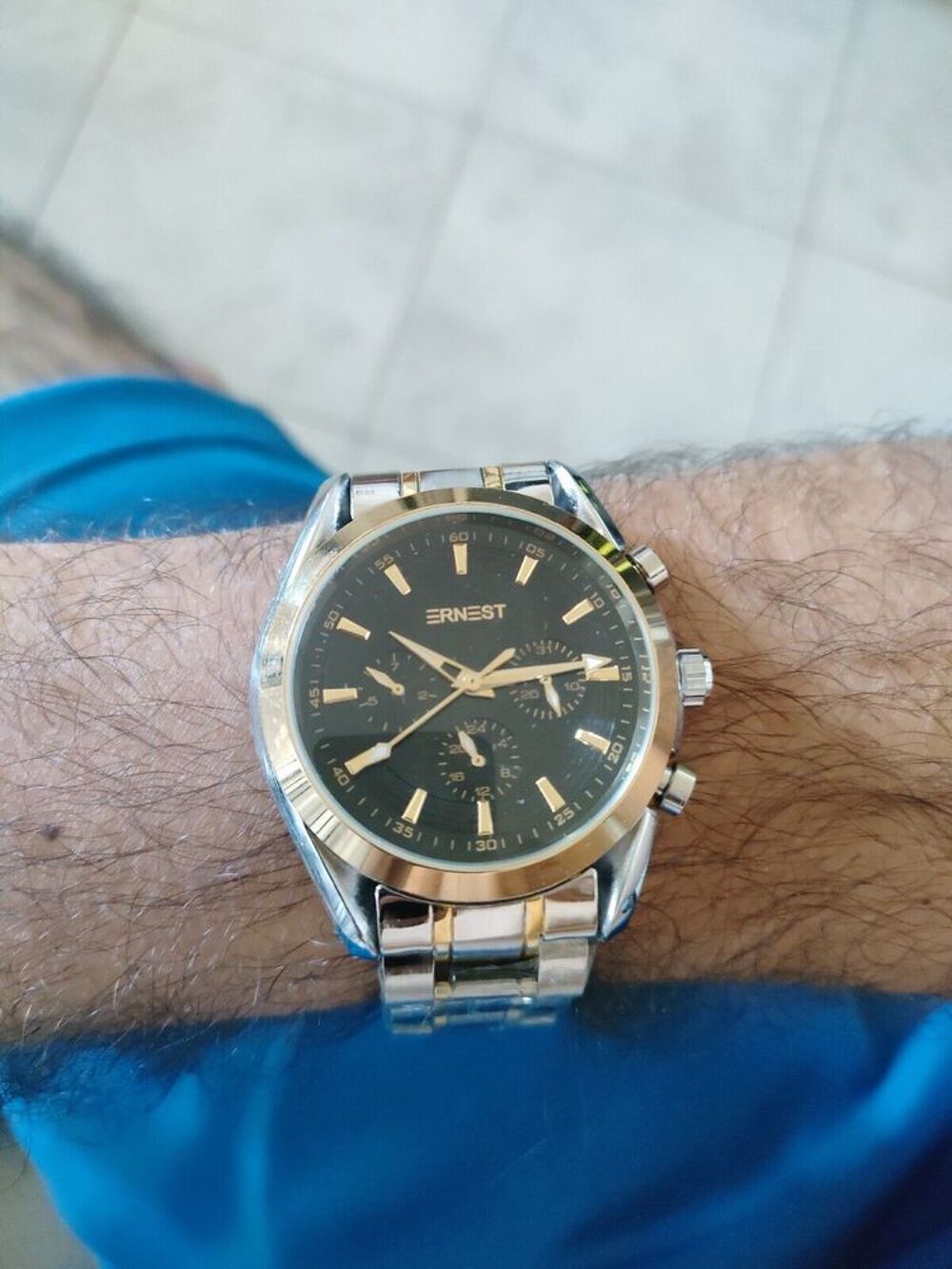 montre automatique Noire &eacute;tanche
Bijoux et montres