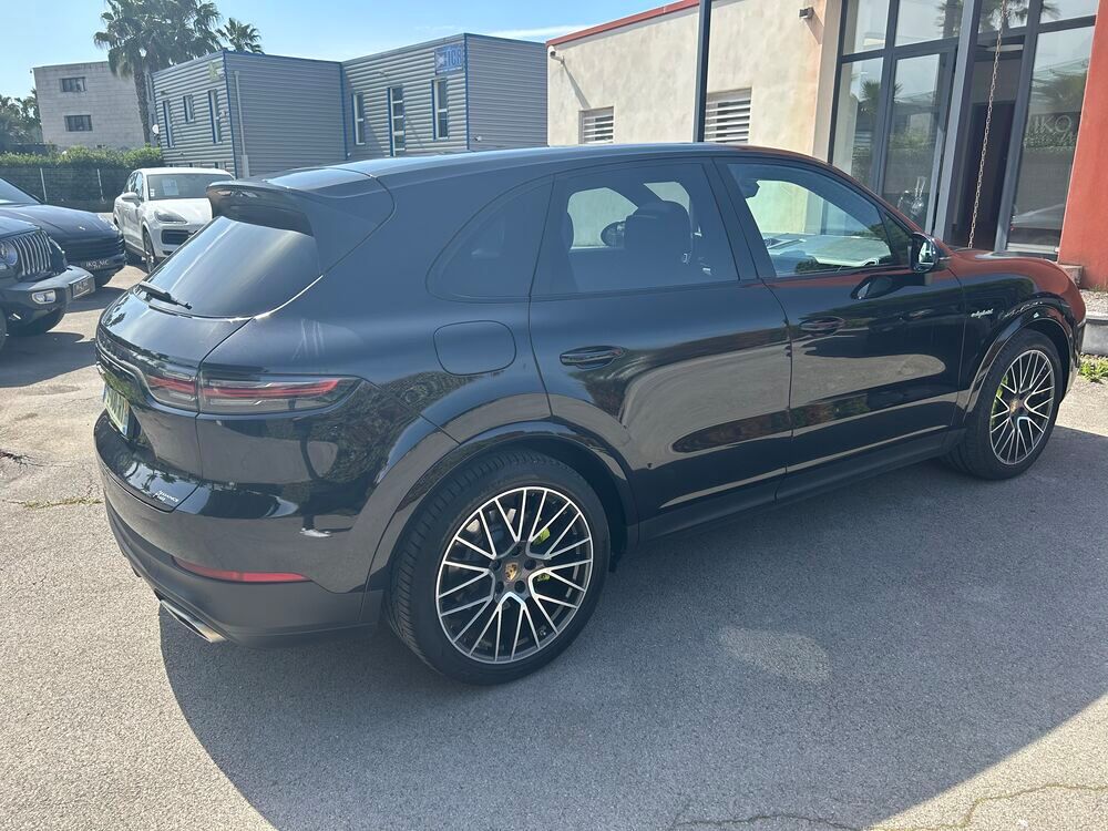 Cayenne E-Hybrid 3.0 V6 462 ch Tiptronic BVA 2019 occasion 20137 Porto-Vecchio