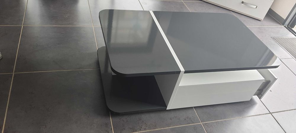 table basse moderne contemporaine Meubles