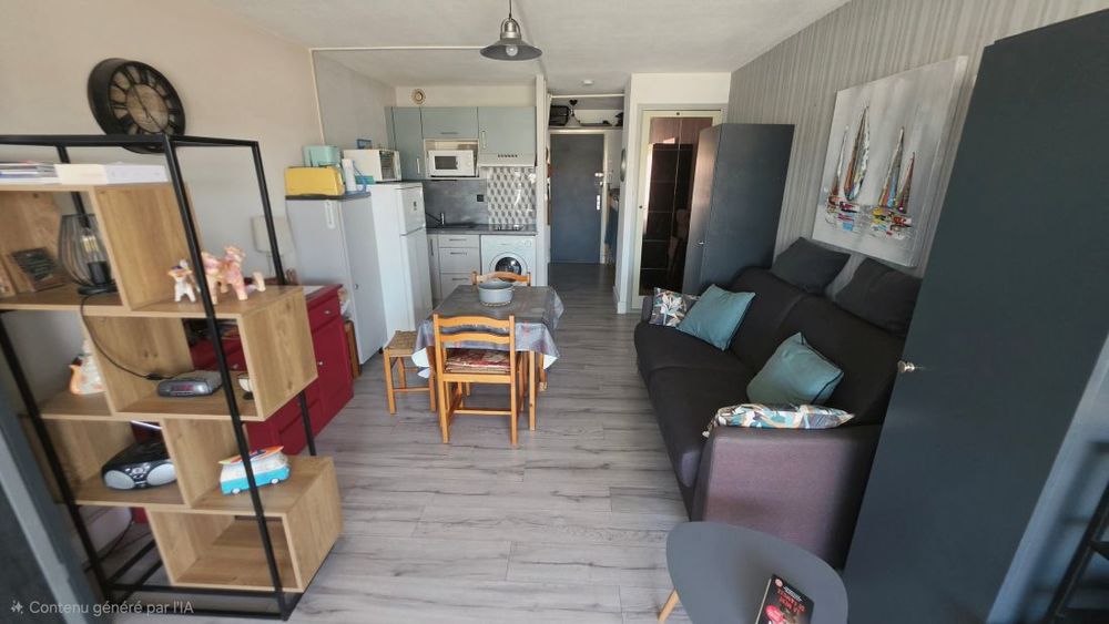 Vente Appartement LE CAP D'AGDE: PORT vue bateaux STUDIO-CABINE rénové, CAVE /Piscine Le cap d agde