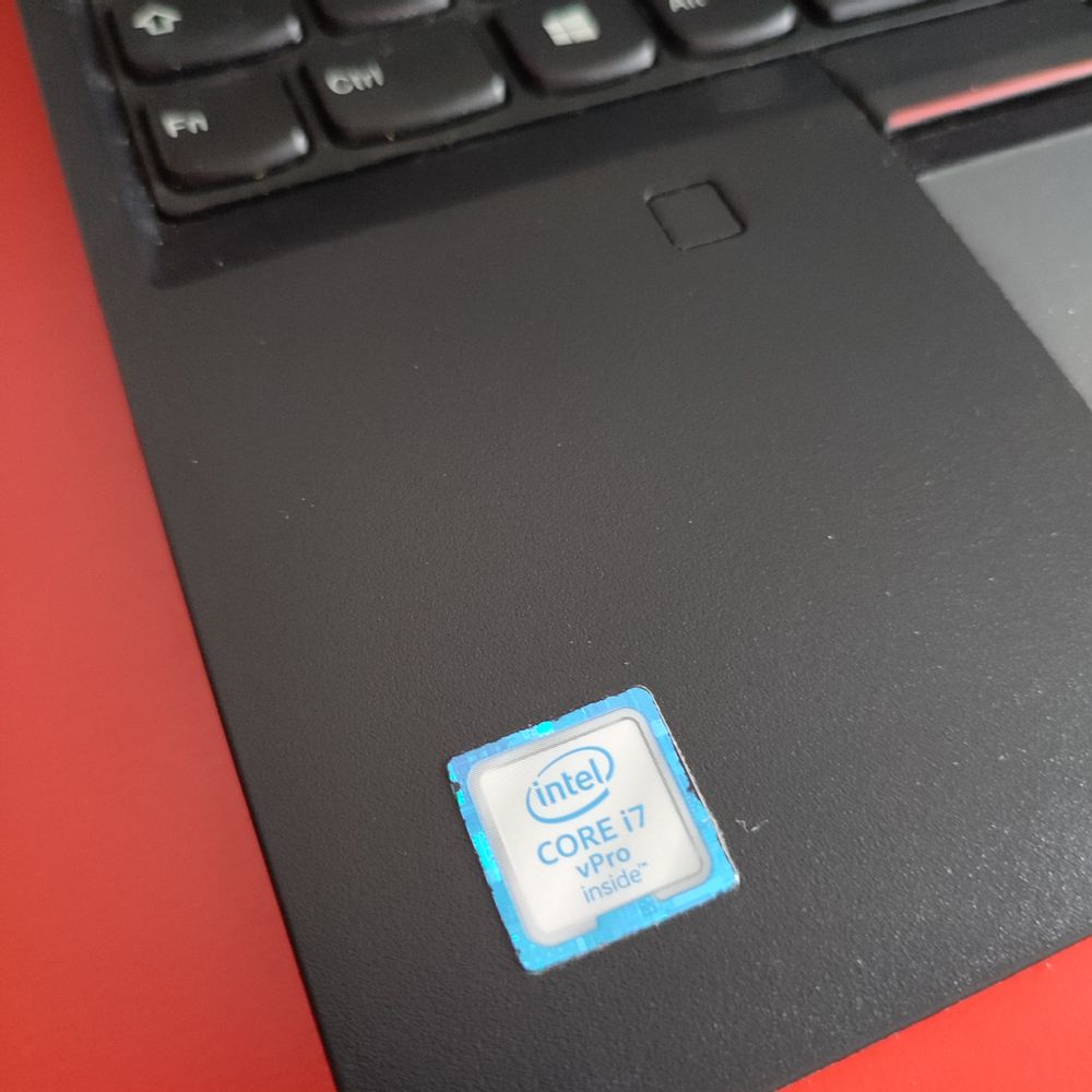 Pc portable Intel Core i7, 16Go Ram, SSD Lenovo ThinkPad 15p Matériel informatique