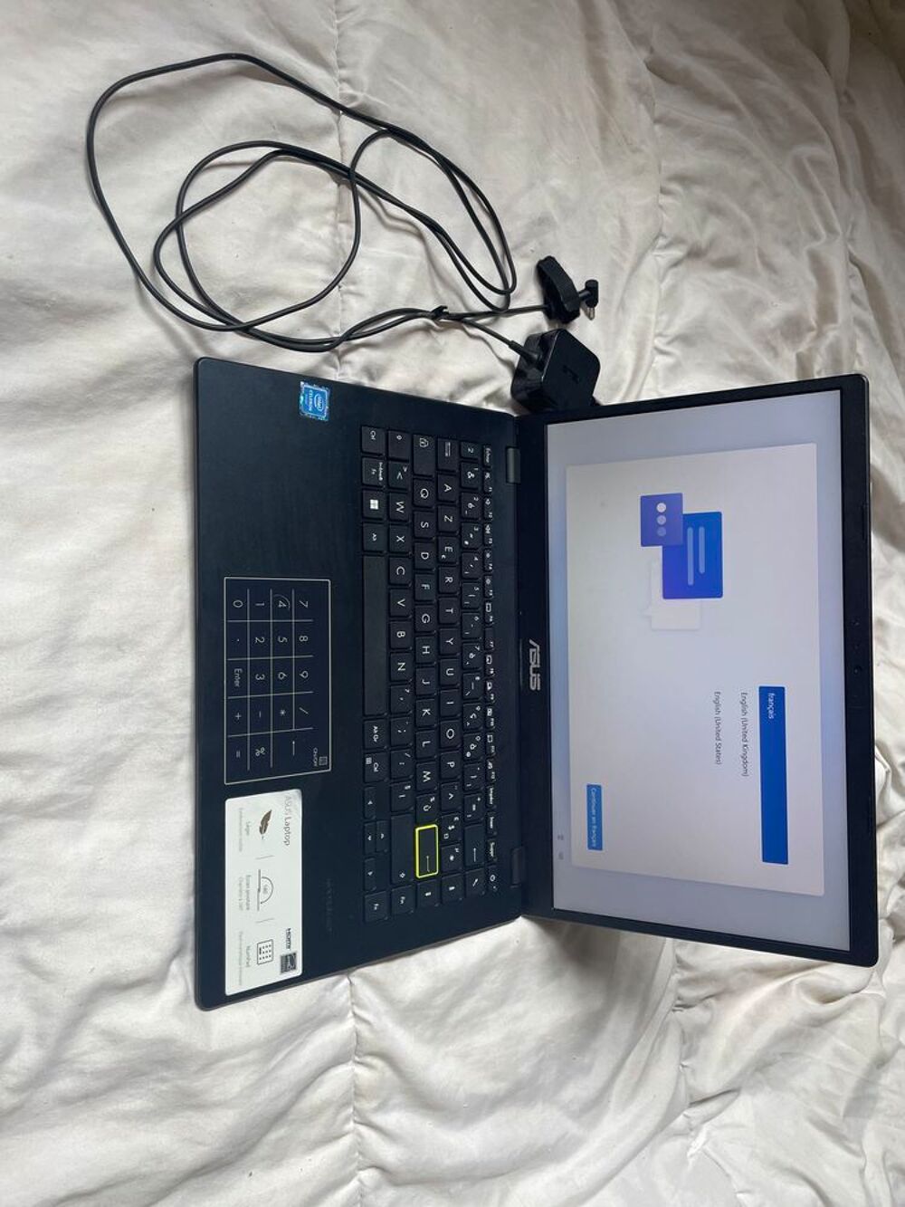 ASUS E410MA 14" €" Intel Celeron €" Chargeur inclus €" Bon &eacute;tat Matériel informatique