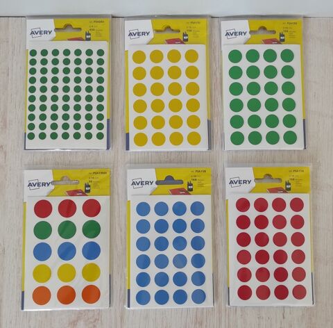 Pastilles autocollantes de diff�rentes couleurs NEUVES 1 Metz (57)