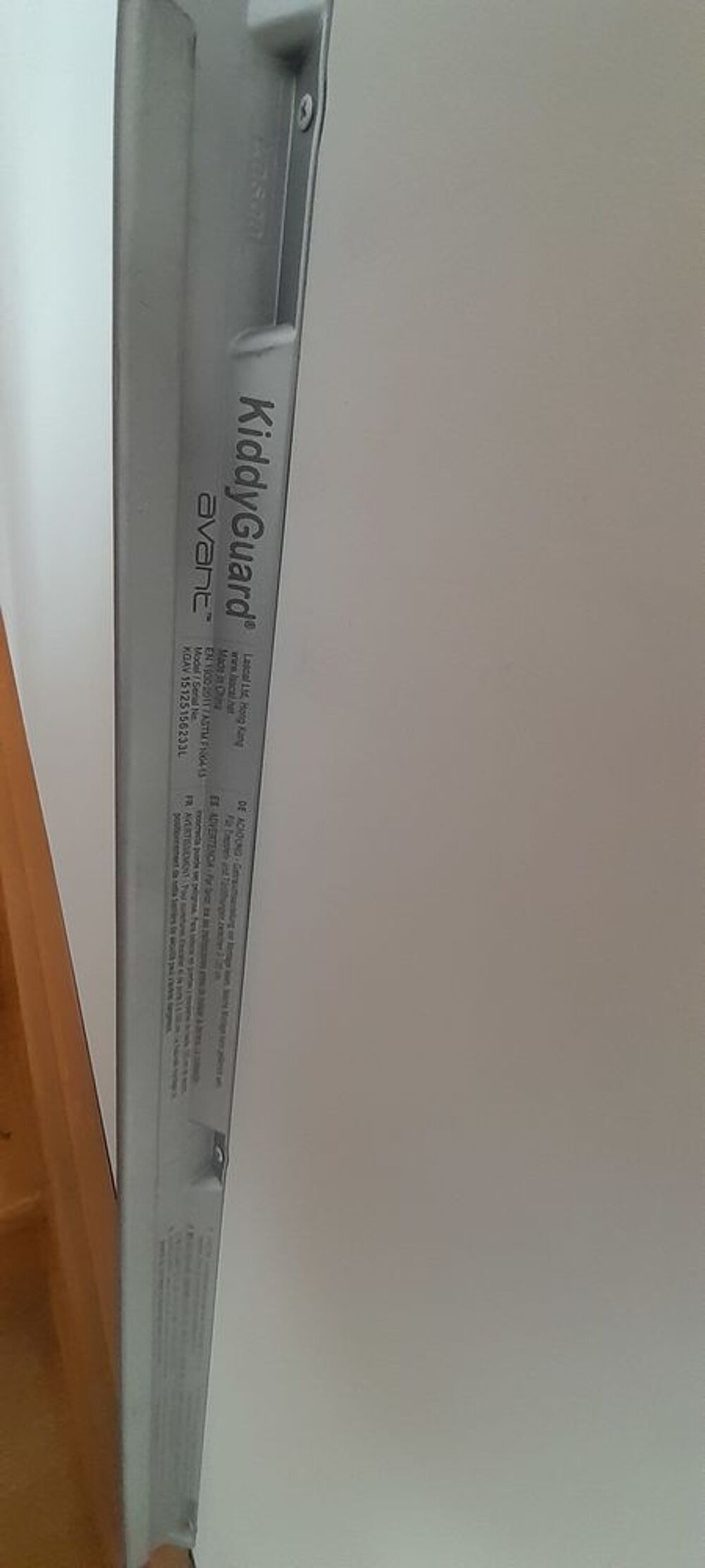 Barri&egrave;re s&eacute;curit&eacute; KIDDYGUARD Puériculture
