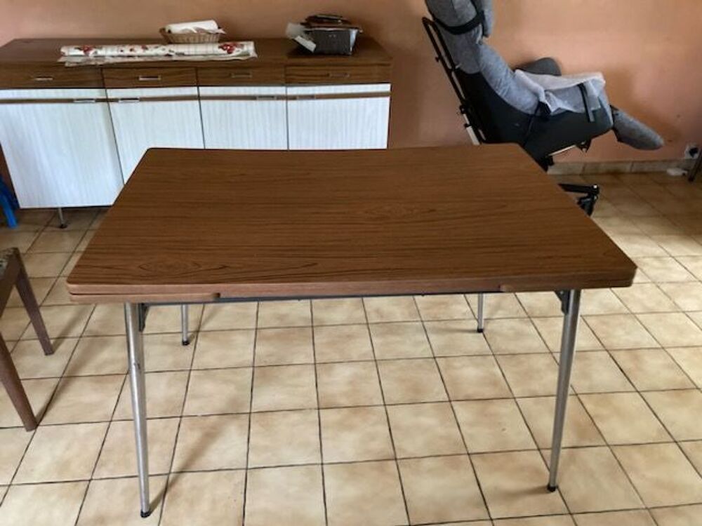 Table vintage formica. Meubles