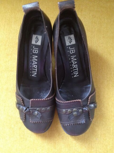 Escarpins � talons en cuir marron - JB Martin 8 Vincennes (94)