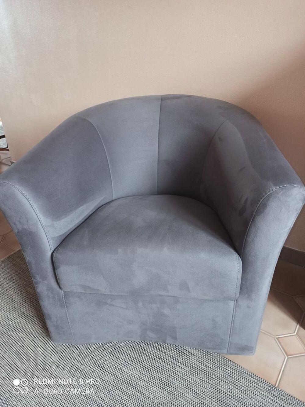 canap&eacute; avec son fauteuil Meubles