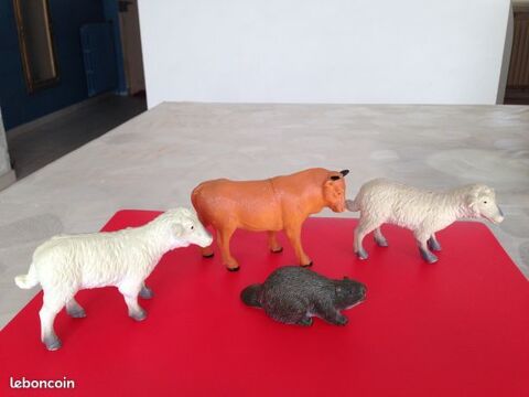 lot de 4 animaux... 4 Saint-Vallier (71)