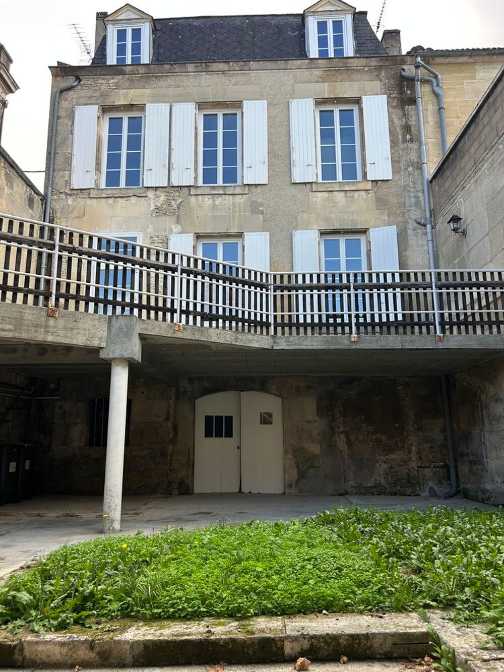 Vente Maison Maison de caractère de ville + local Cial + Apt Cognac