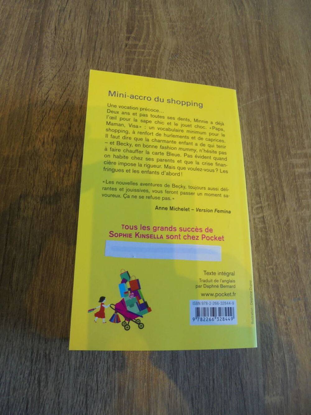 Mini-accro du shopping (97) Livres et BD