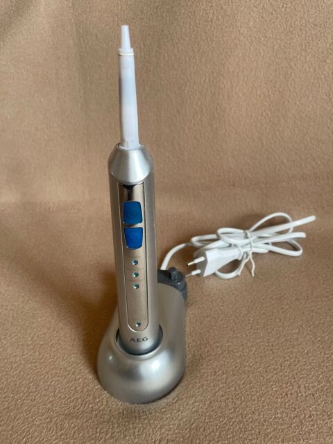 Brosse  Dents AEG EZS5664 - 50 % pour 5 articles 25 Touffreville-sur-Eu (76)