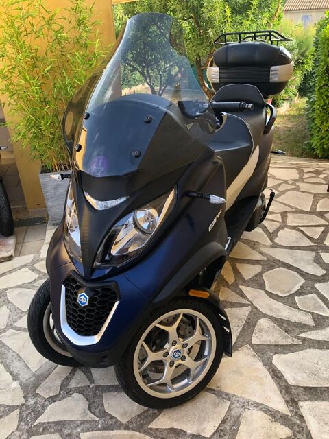 Scooter PIAGGIO 2018 occasion Les Cadeneaux 13170