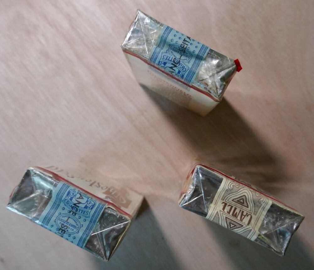 Paquets de cigarettes de collection 