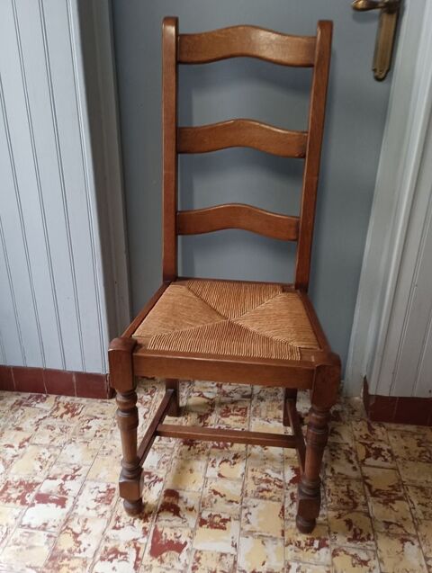 lot de 4 chaises 40 Quincy-sous-S�nart (91)