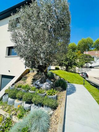  Maison � vendre 3 pi�ces 145 m�