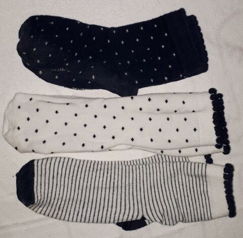 Lot de 3 paires de chaussettes taille 27/30 3 Villiers (86)