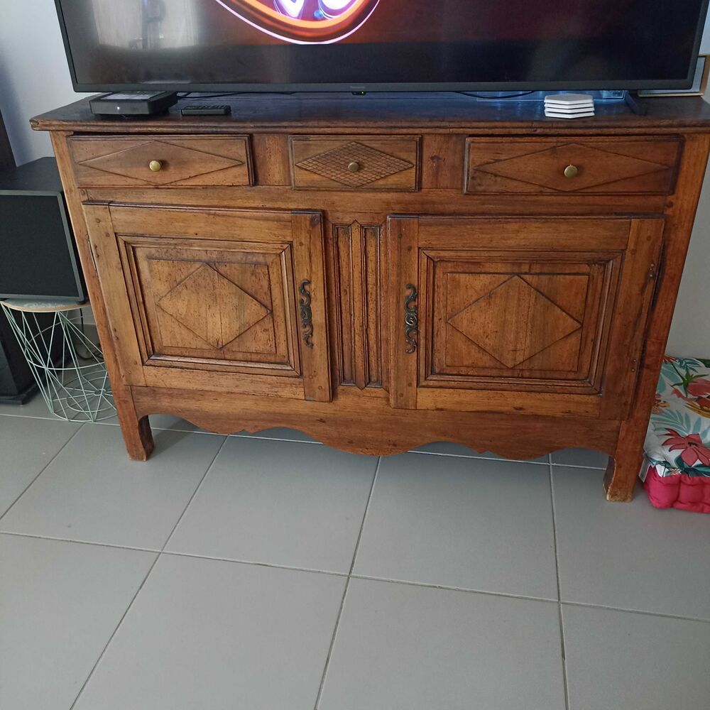 Buffet deux portes d&eacute;but 20 &egrave;me 