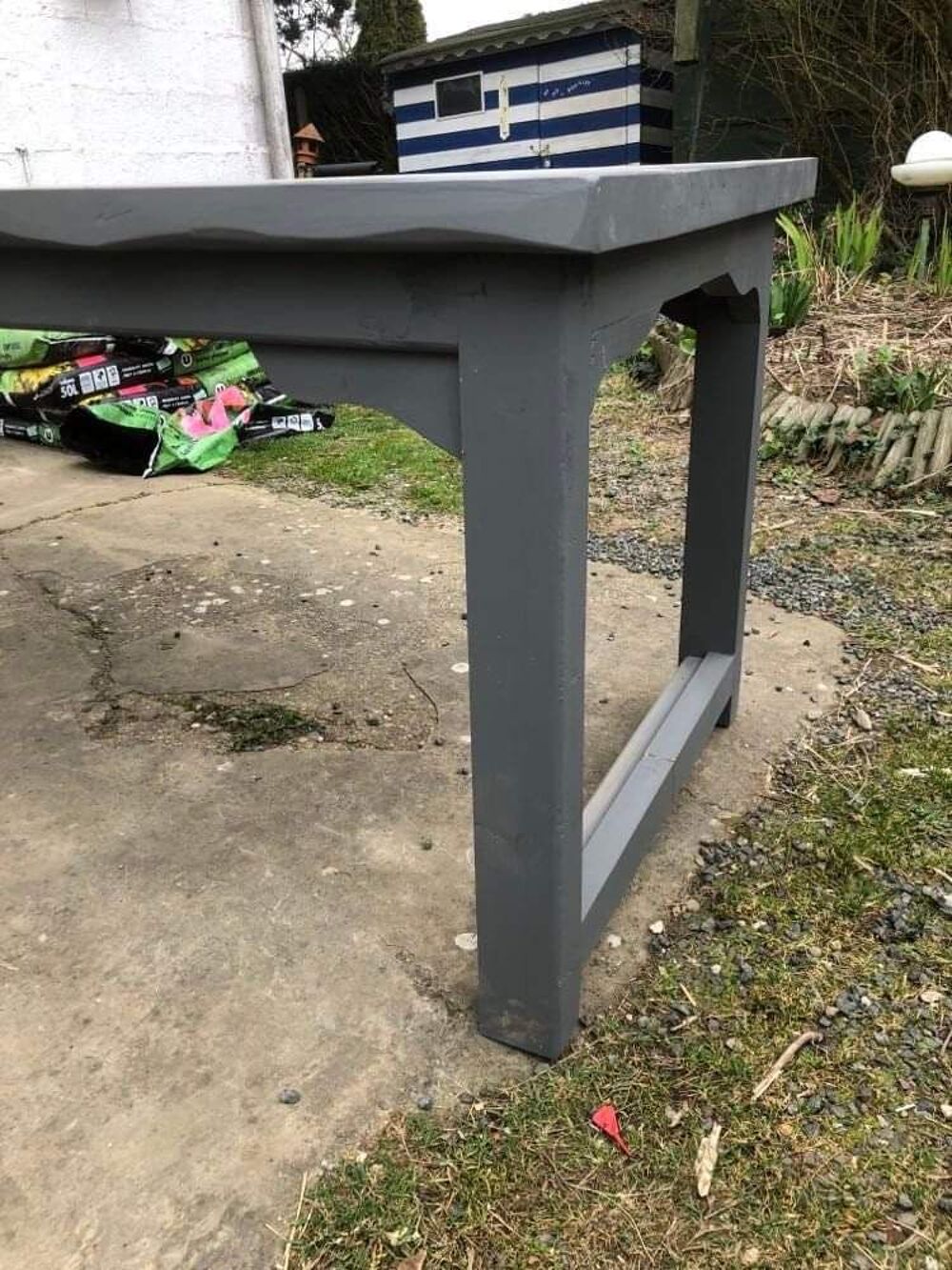 Table de ferme en &eacute;pic&eacute;a du nord massif
Meubles