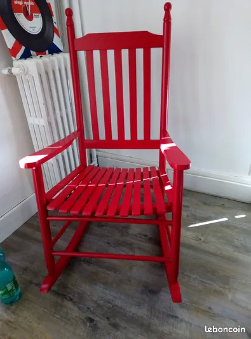 rocking chair en bois rouge Meubles