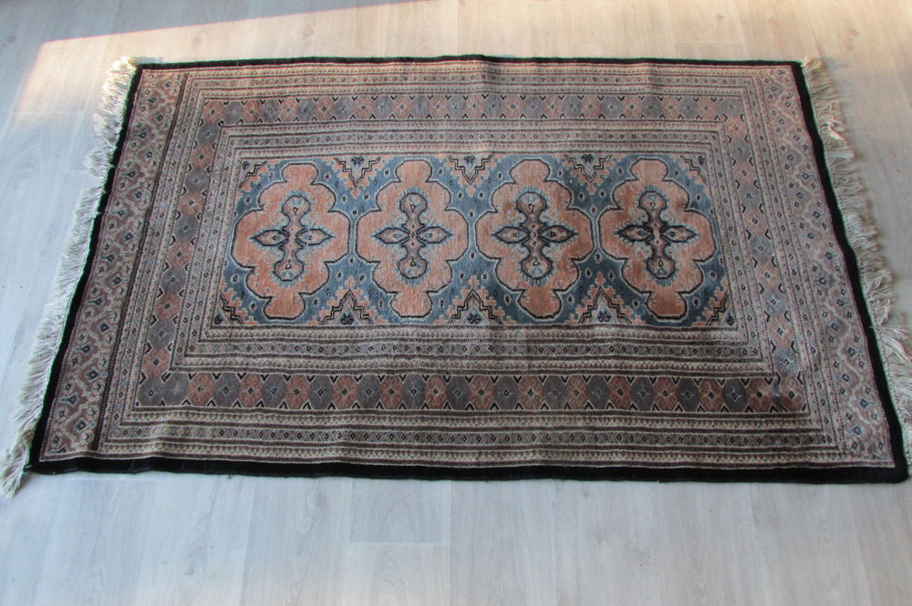Petit tapis oriental, 153 x 98 cm , frang&eacute; Décoration