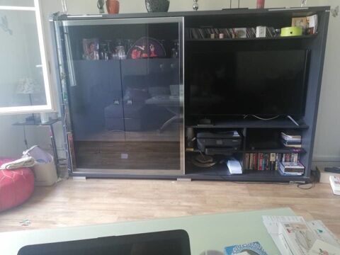 LIVING Couleur Gris fonc marque BUT 300 Le Perray-en-Yvelines (78)