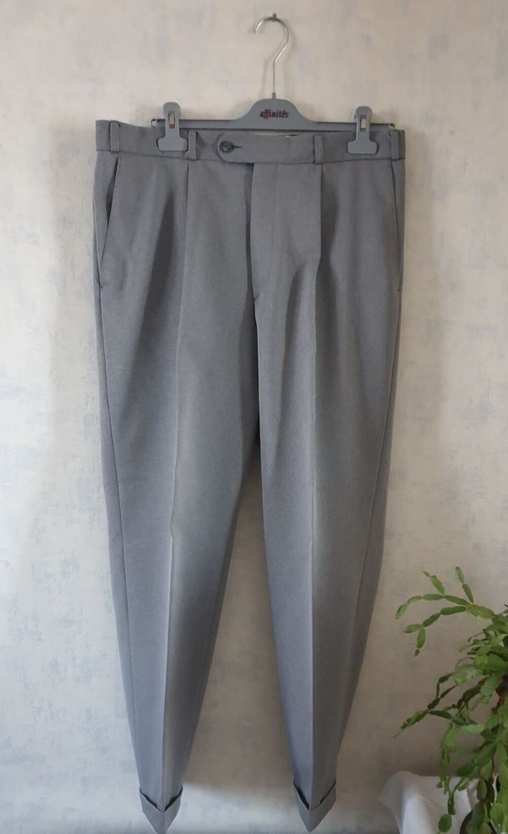 Pantalon de costume gris en taille 46 ? Canda by C&amp;A Vêtements