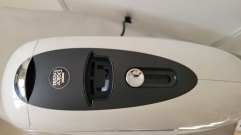 Cafeti�re DOLCE GUSTO NEO
35 Boll�ne (84)