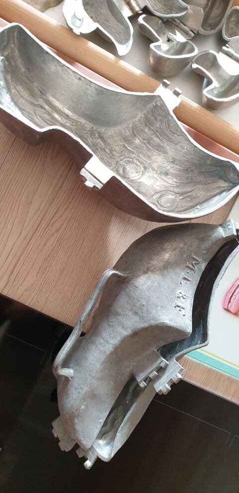 1-SABOT + 1 moiti� EN ALLIAGE POUR GLACIER, Collectionneurs 375 Bordeaux (33)