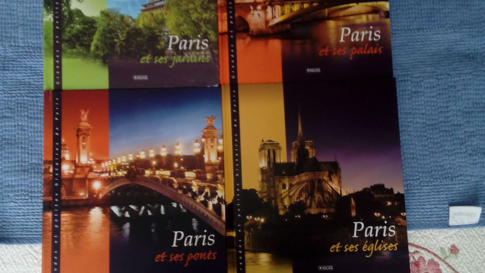 Lot de 4 livres neufs sur PARIS Livres et BD